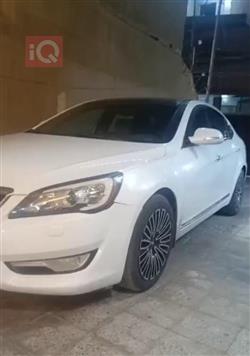 كيا كادينزا